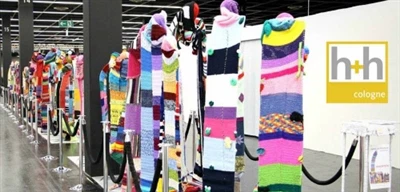 Aviso da cabine da fábrica de Yarn Lenuo na exposição de Yarn de Colônia de 2...